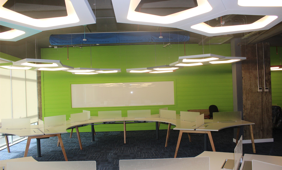 Kuhn iluminación para Globant